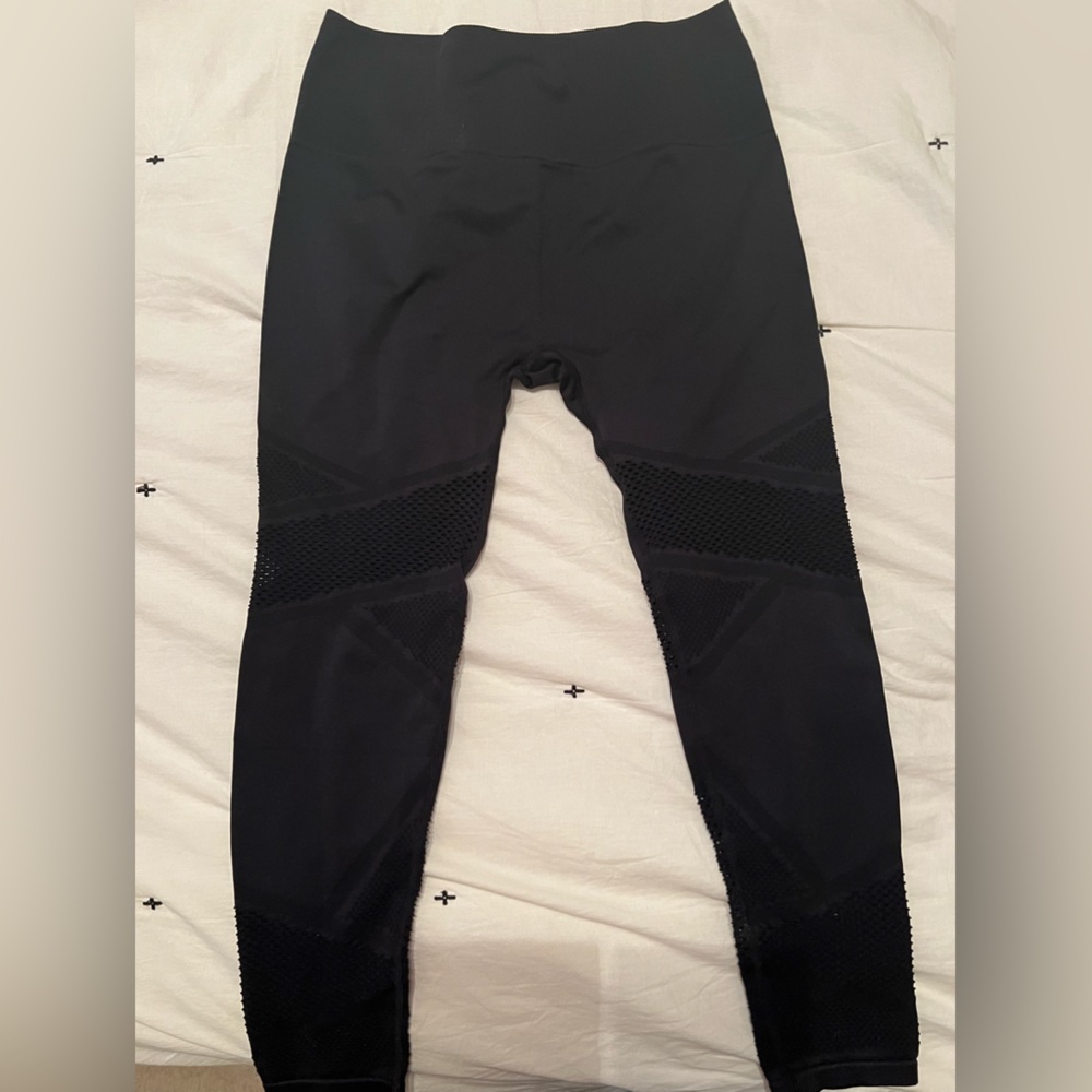 Fabletics black leggings